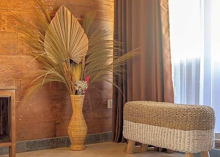 Relaxing Deluxe Double Sea View With Balcony Batununggul